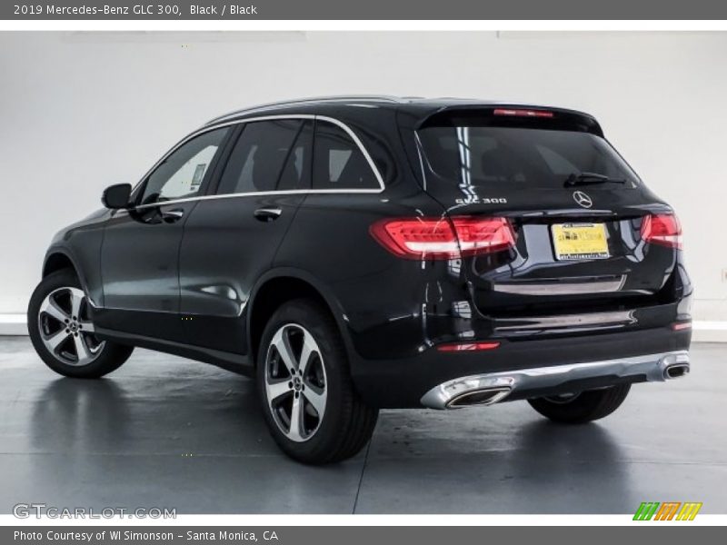Black / Black 2019 Mercedes-Benz GLC 300