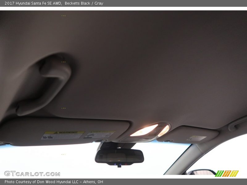 Becketts Black / Gray 2017 Hyundai Santa Fe SE AWD
