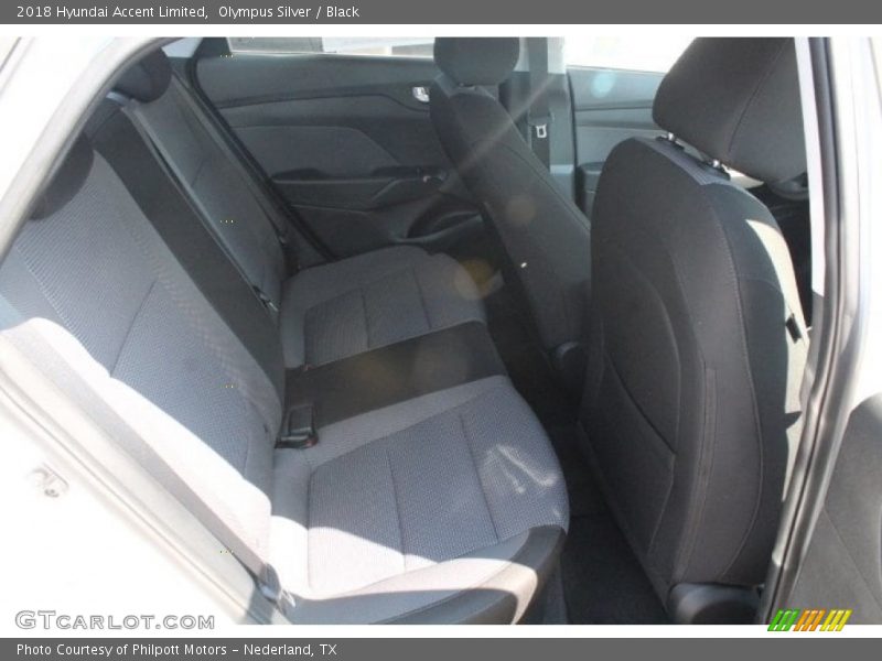Olympus Silver / Black 2018 Hyundai Accent Limited