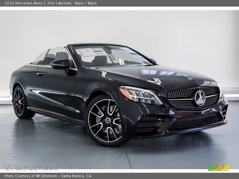 Front 3/4 View of 2019 C 300 Cabriolet