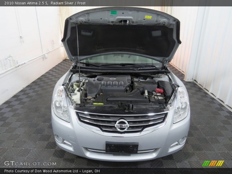 Radiant Silver / Frost 2010 Nissan Altima 2.5 S