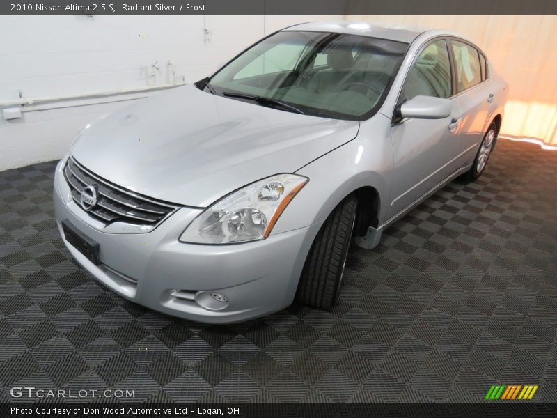 Radiant Silver / Frost 2010 Nissan Altima 2.5 S