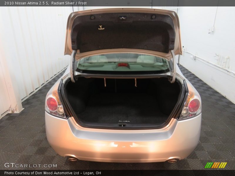 Radiant Silver / Frost 2010 Nissan Altima 2.5 S