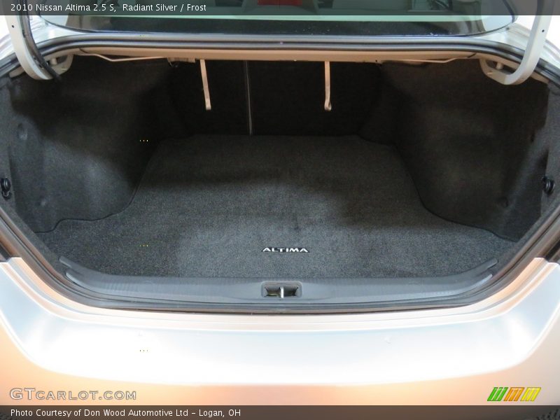 Radiant Silver / Frost 2010 Nissan Altima 2.5 S