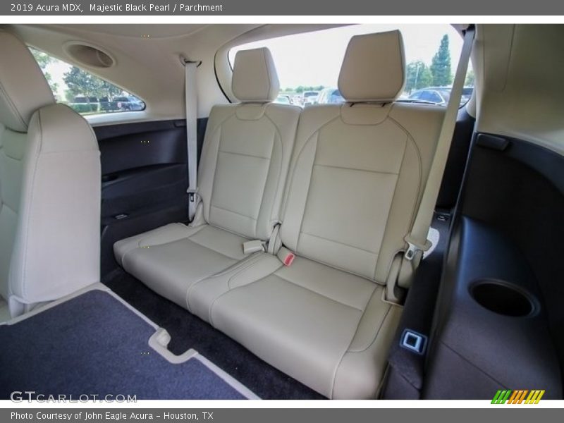 Majestic Black Pearl / Parchment 2019 Acura MDX
