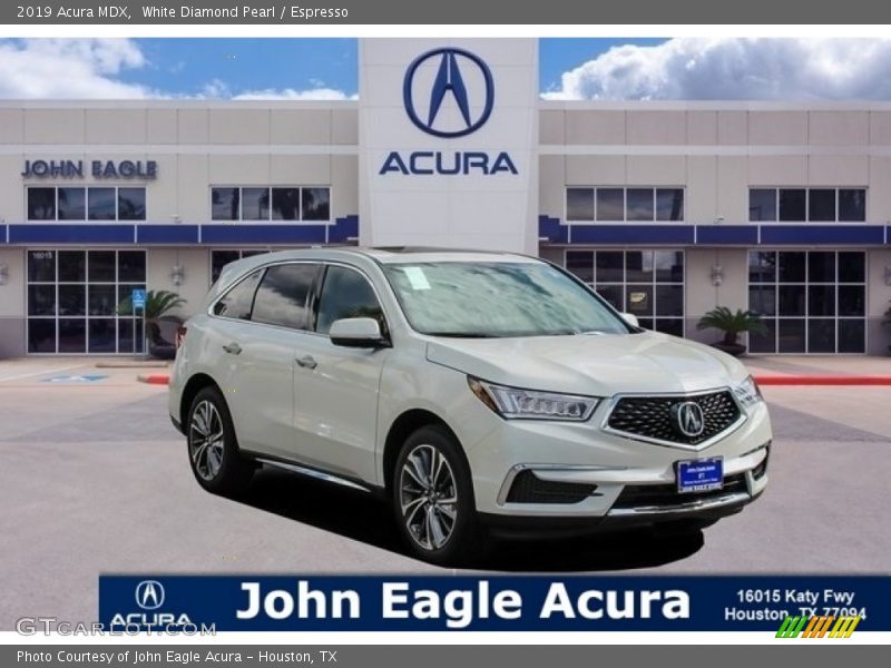 White Diamond Pearl / Espresso 2019 Acura MDX