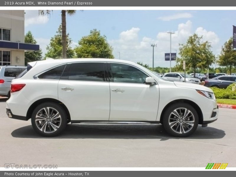 White Diamond Pearl / Espresso 2019 Acura MDX