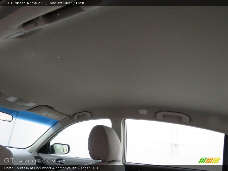 Radiant Silver / Frost 2010 Nissan Altima 2.5 S