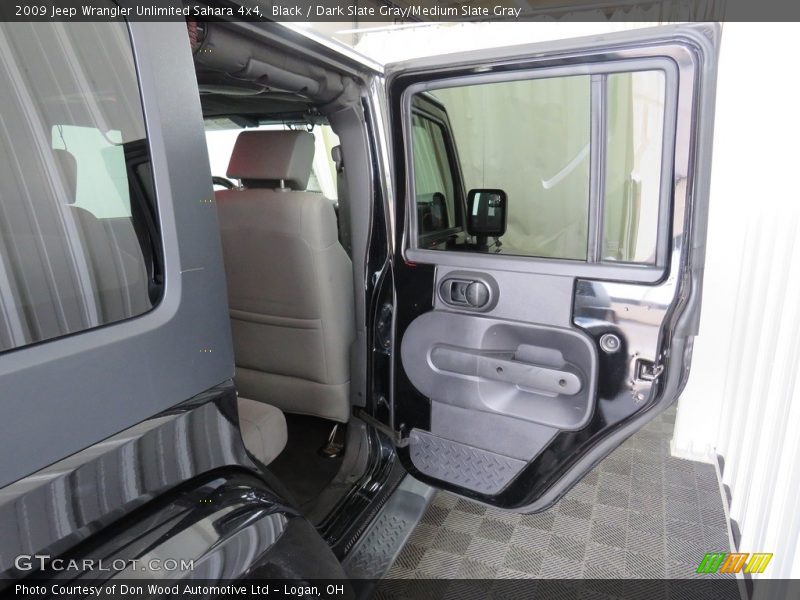 Black / Dark Slate Gray/Medium Slate Gray 2009 Jeep Wrangler Unlimited Sahara 4x4