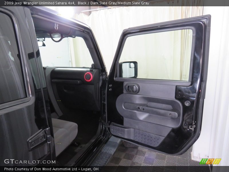 Black / Dark Slate Gray/Medium Slate Gray 2009 Jeep Wrangler Unlimited Sahara 4x4