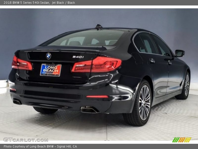 Jet Black / Black 2018 BMW 5 Series 540i Sedan