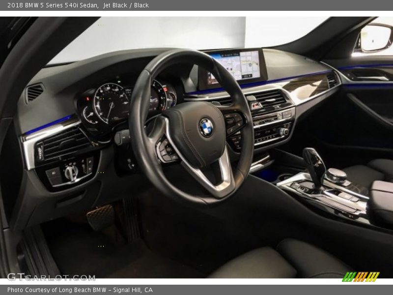 Jet Black / Black 2018 BMW 5 Series 540i Sedan