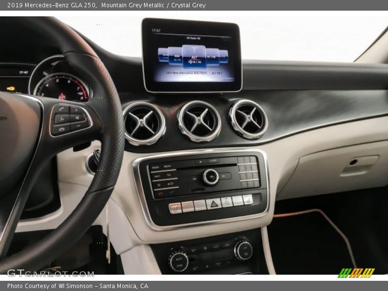 Mountain Grey Metallic / Crystal Grey 2019 Mercedes-Benz GLA 250