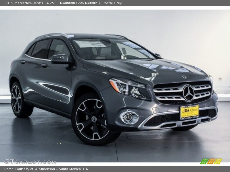 Mountain Grey Metallic / Crystal Grey 2019 Mercedes-Benz GLA 250