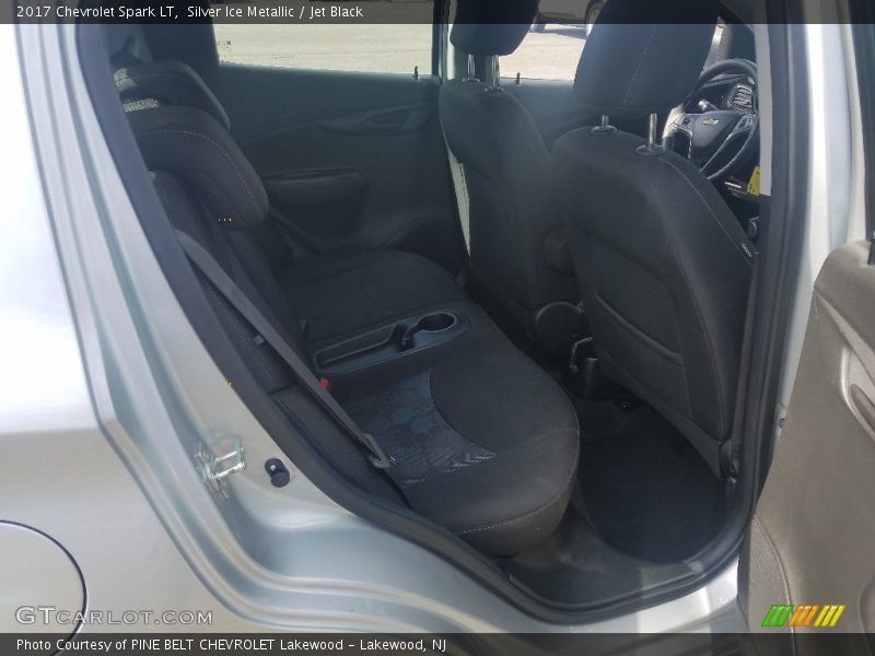 Silver Ice Metallic / Jet Black 2017 Chevrolet Spark LT