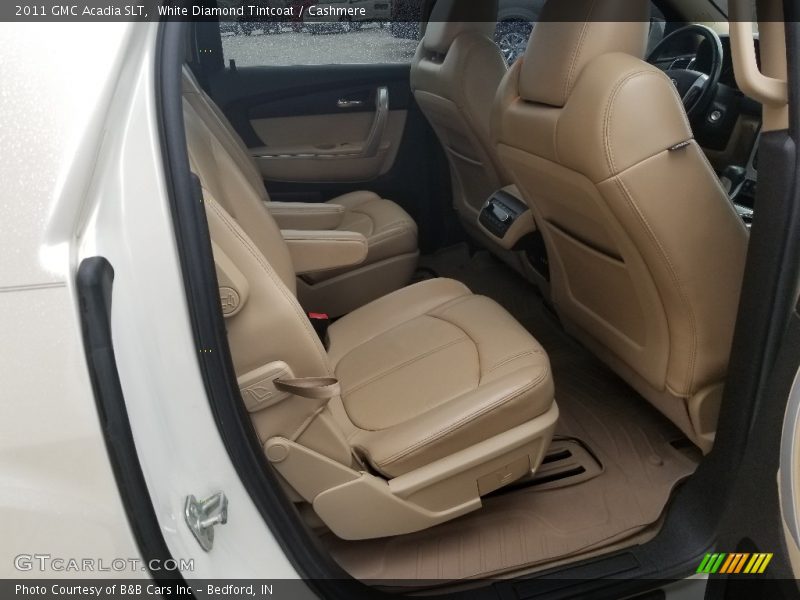 White Diamond Tintcoat / Cashmere 2011 GMC Acadia SLT