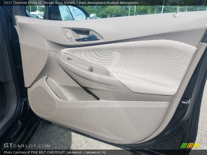 Mosaic Black Metallic / Dark Atmosphere/Medium Atmosphere 2017 Chevrolet Cruze LS