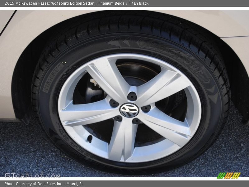 Titanium Beige / Titan Black 2015 Volkswagen Passat Wolfsburg Edition Sedan