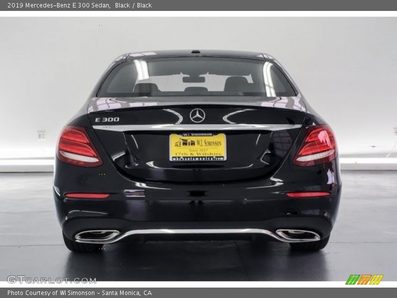 Black / Black 2019 Mercedes-Benz E 300 Sedan