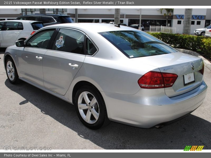Reflex Silver Metallic / Titan Black 2015 Volkswagen Passat Wolfsburg Edition Sedan