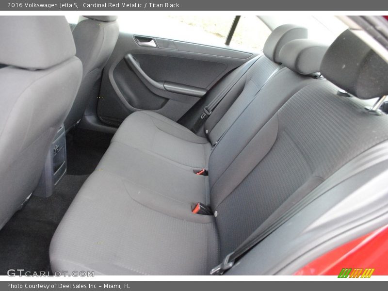 Cardinal Red Metallic / Titan Black 2016 Volkswagen Jetta S