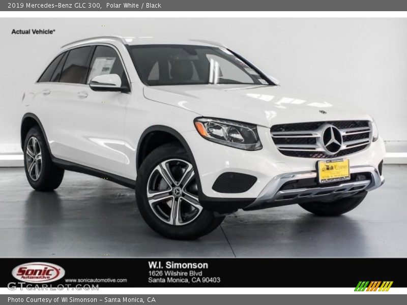 Polar White / Black 2019 Mercedes-Benz GLC 300