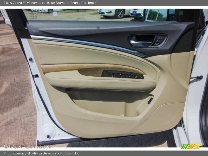 White Diamond Pearl / Parchment 2019 Acura MDX Advance