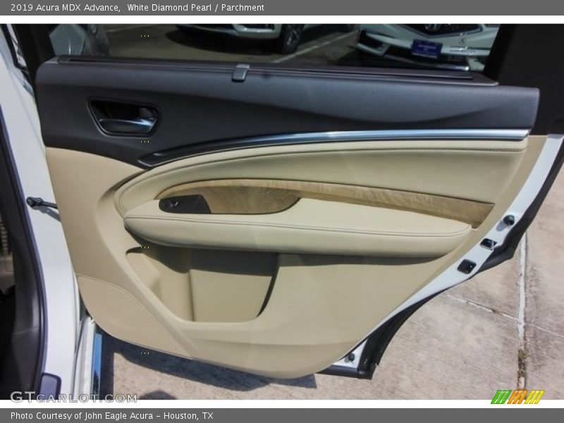 White Diamond Pearl / Parchment 2019 Acura MDX Advance