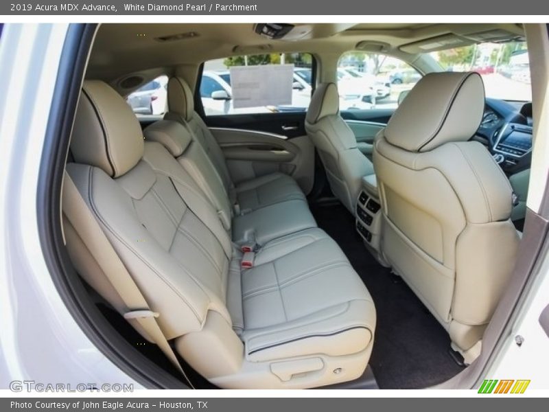 White Diamond Pearl / Parchment 2019 Acura MDX Advance