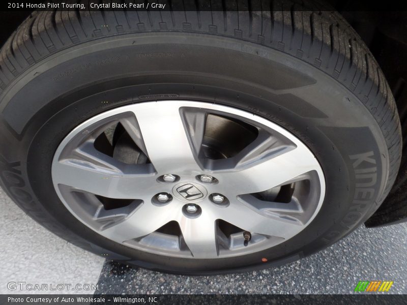 Crystal Black Pearl / Gray 2014 Honda Pilot Touring