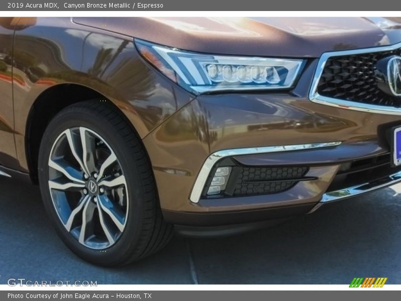 Canyon Bronze Metallic / Espresso 2019 Acura MDX