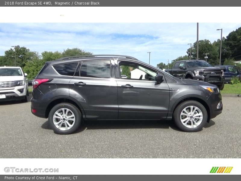 Magnetic / Charcoal Black 2018 Ford Escape SE 4WD