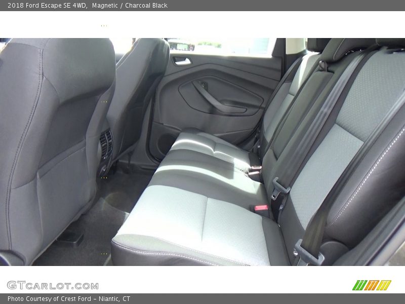 Magnetic / Charcoal Black 2018 Ford Escape SE 4WD