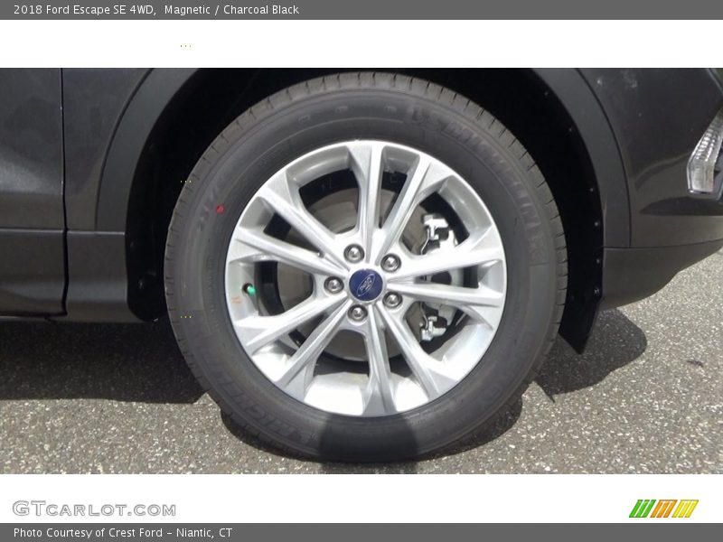 Magnetic / Charcoal Black 2018 Ford Escape SE 4WD