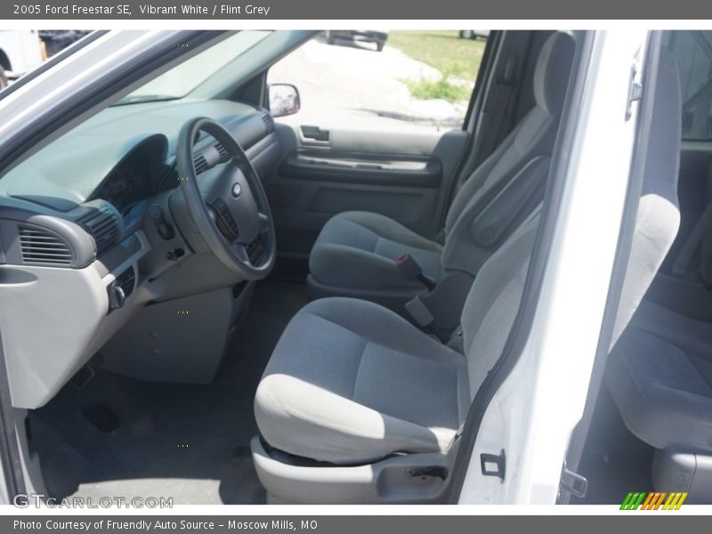 Vibrant White / Flint Grey 2005 Ford Freestar SE
