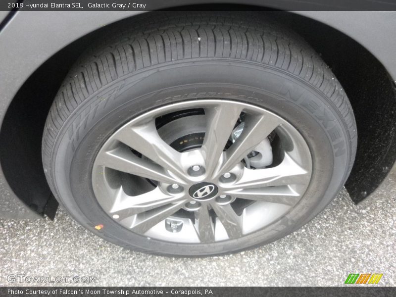 Galactic Gray / Gray 2018 Hyundai Elantra SEL