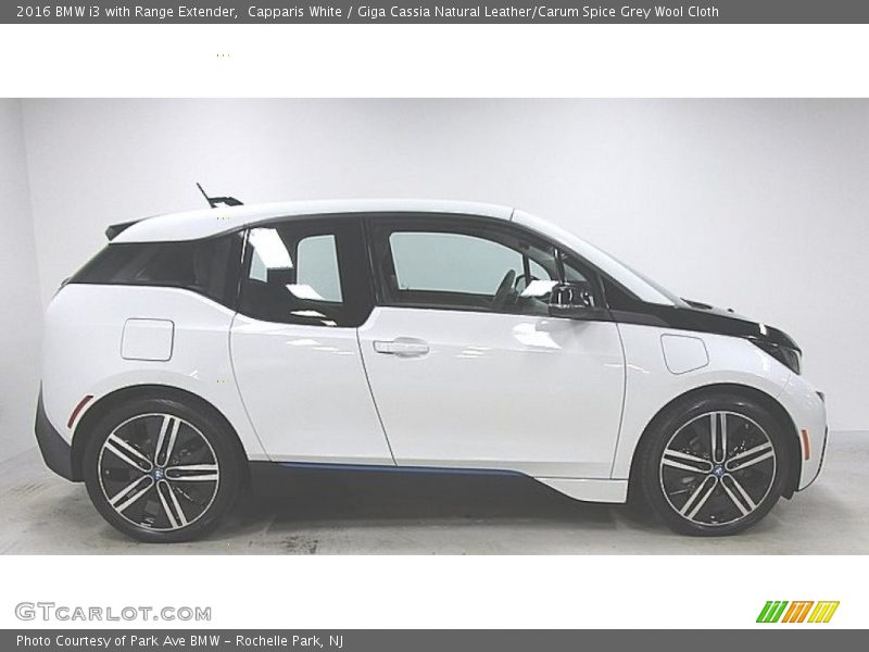 Capparis White / Giga Cassia Natural Leather/Carum Spice Grey Wool Cloth 2016 BMW i3 with Range Extender