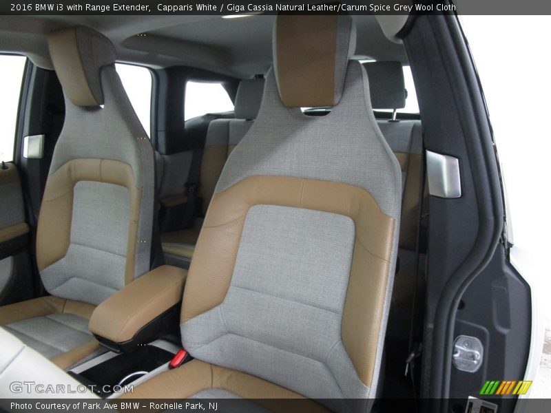 Capparis White / Giga Cassia Natural Leather/Carum Spice Grey Wool Cloth 2016 BMW i3 with Range Extender