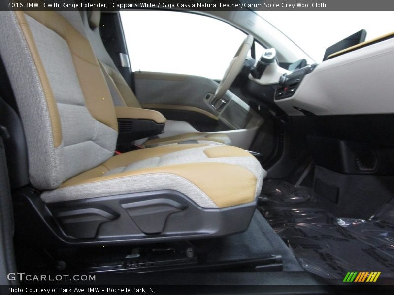 Capparis White / Giga Cassia Natural Leather/Carum Spice Grey Wool Cloth 2016 BMW i3 with Range Extender