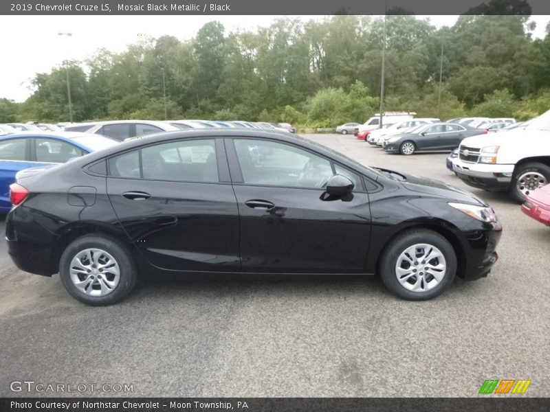 Mosaic Black Metallic / Black 2019 Chevrolet Cruze LS