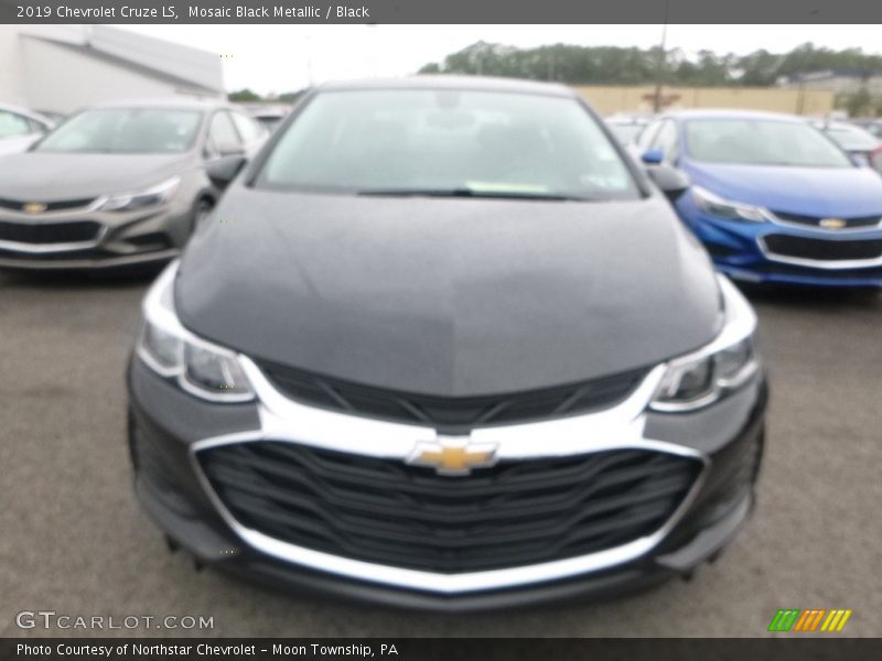 Mosaic Black Metallic / Black 2019 Chevrolet Cruze LS