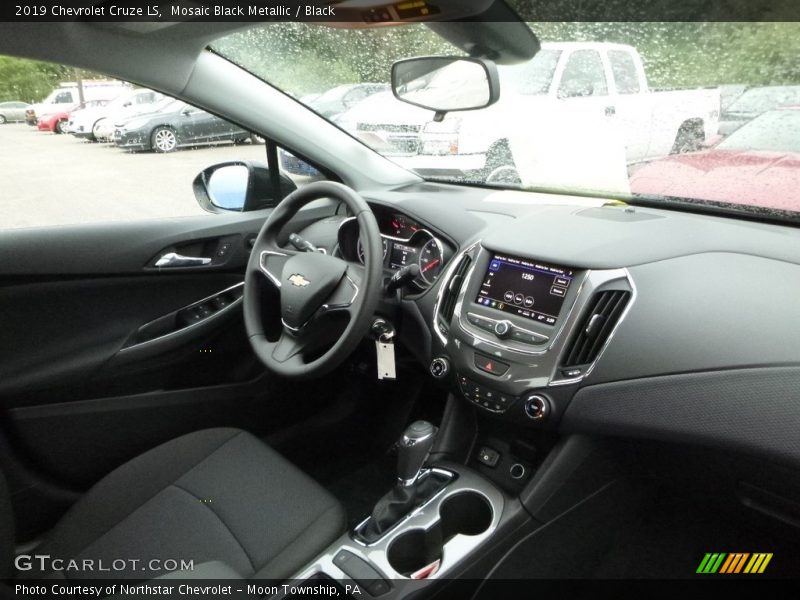 Mosaic Black Metallic / Black 2019 Chevrolet Cruze LS