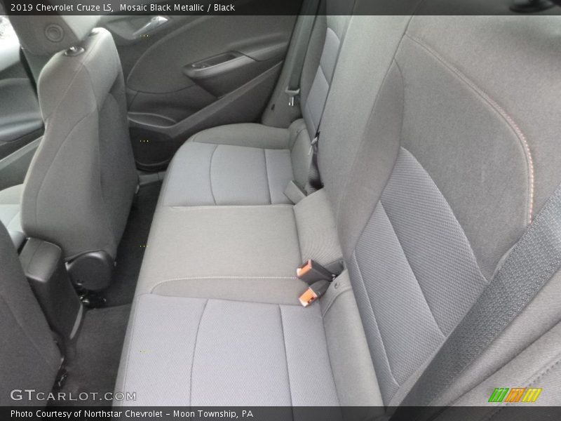 Mosaic Black Metallic / Black 2019 Chevrolet Cruze LS
