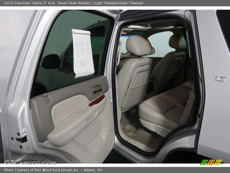 Sheer Silver Metallic / Light Titanium/Dark Titanium 2010 Chevrolet Tahoe LT 4x4