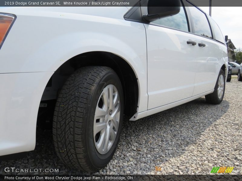 White Knuckle / Black/Light Graystone 2019 Dodge Grand Caravan SE