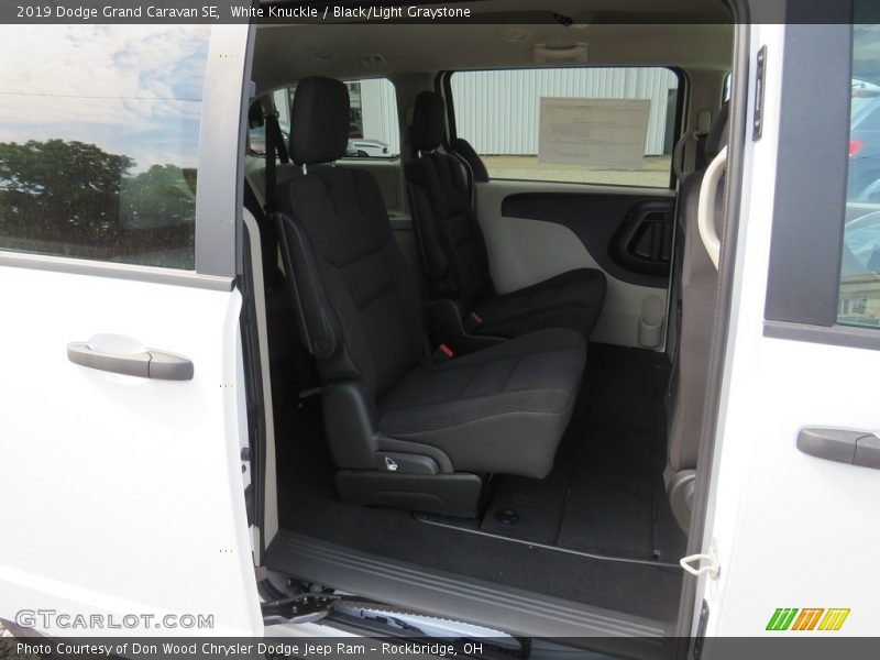 White Knuckle / Black/Light Graystone 2019 Dodge Grand Caravan SE