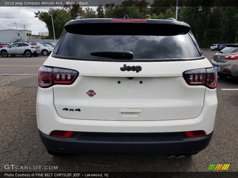 White / Black 2019 Jeep Compass Altitude 4x4