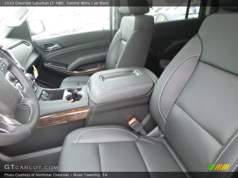 Summit White / Jet Black 2019 Chevrolet Suburban LT 4WD