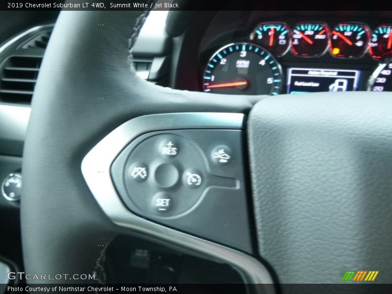 Summit White / Jet Black 2019 Chevrolet Suburban LT 4WD