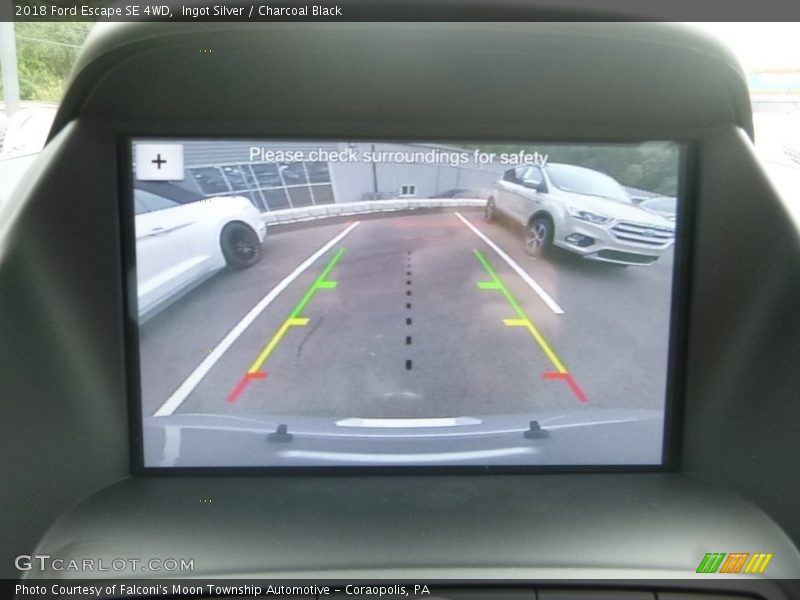 Ingot Silver / Charcoal Black 2018 Ford Escape SE 4WD